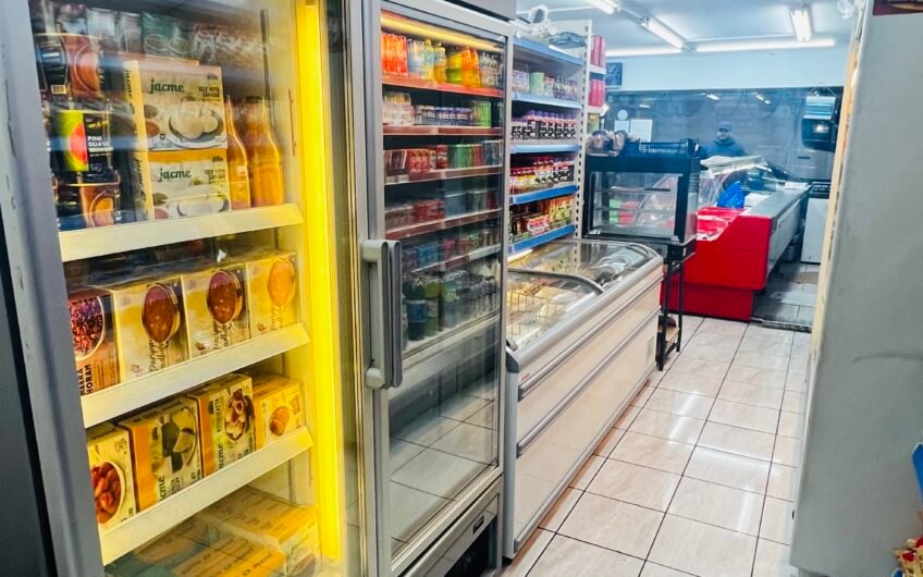 Take the Keys to Your Next Business Venture – Supermarket in Luton