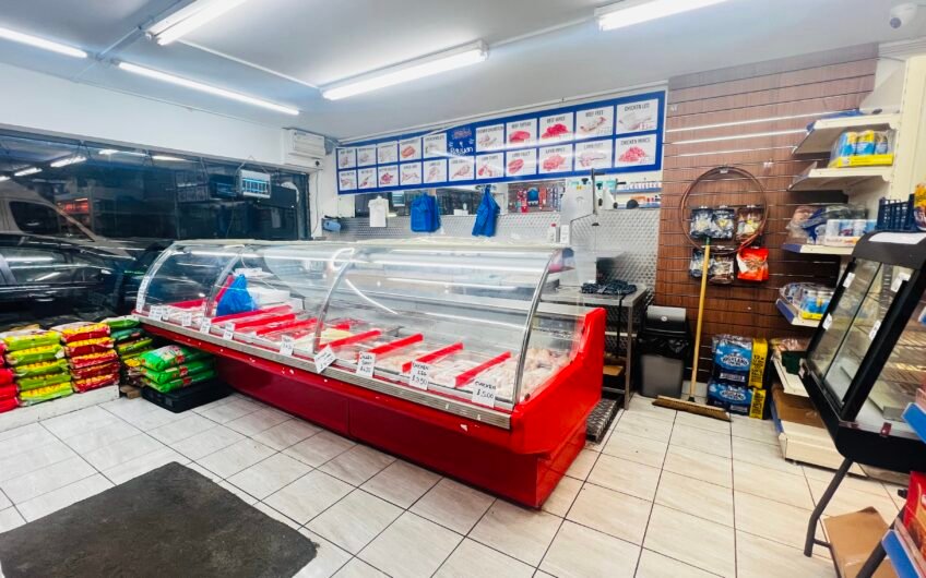 Take the Keys to Your Next Business Venture – Supermarket in Luton