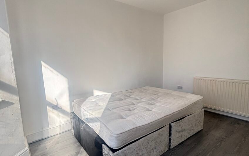 Five Bedrooms Under One Roof – HMO-Approved Home in Luton LU1