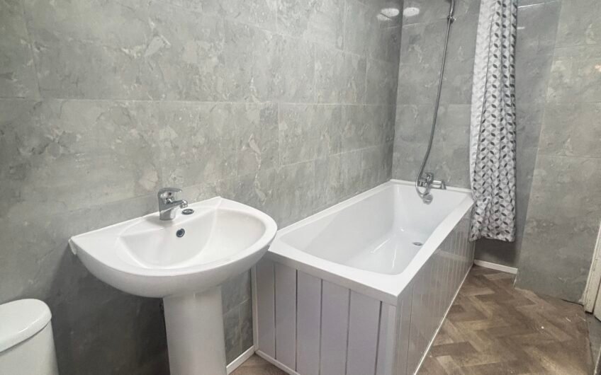 Five Bedrooms Under One Roof – HMO-Approved Home in Luton LU1