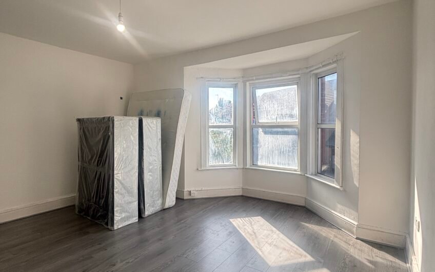 Five Bedrooms Under One Roof – HMO-Approved Home in Luton LU1