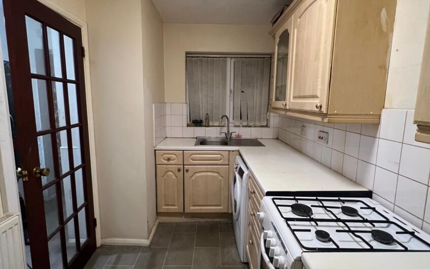 A Cosy Corner of Luton to Call Home – 2-Bedroom House in LU3