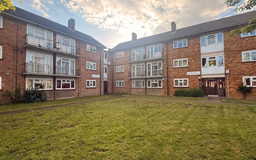 Ground Floor. Allocated Parking. Garden Access – 1-Bed Flat in Luton