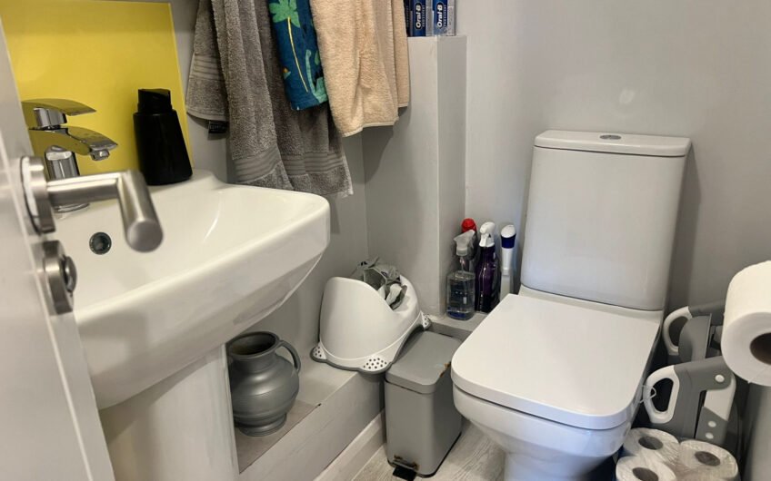 £900 PCM with Parking? This 1-Bedroom Maisonette in Luton Is Worth a Look