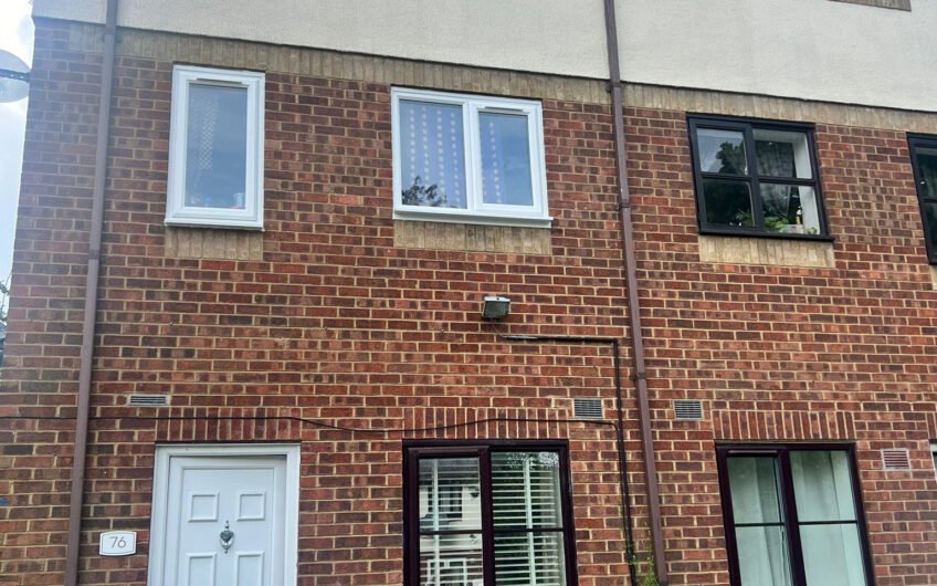 £900 PCM with Parking? This 1-Bedroom Maisonette in Luton Is Worth a Look