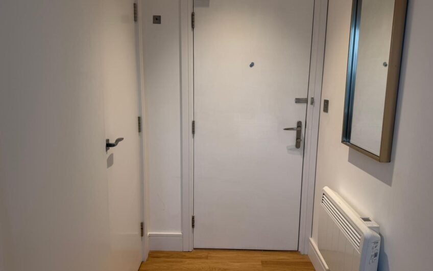 2 Bedroom Furnished Flat to Let, Laporte Way, Luton LU4