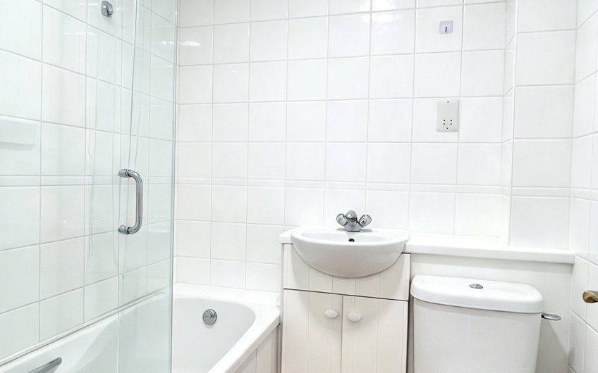 Two-Bedroom Home Near Leagrave Station & Local Amenities – Luton LU4