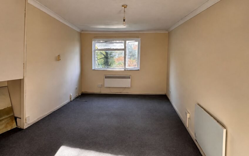 1 Bedroom Flat to Let, Downs Road, Luton LU1